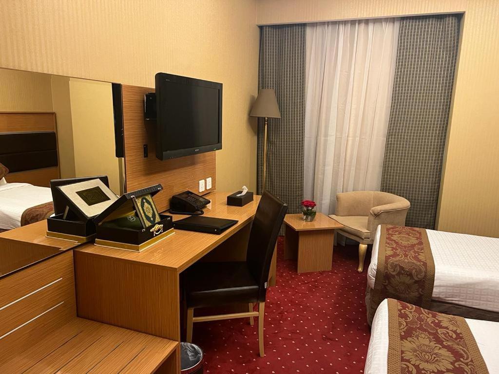 Al Ansar Golden Tulip Hotel Medina Ngoại thất bức ảnh